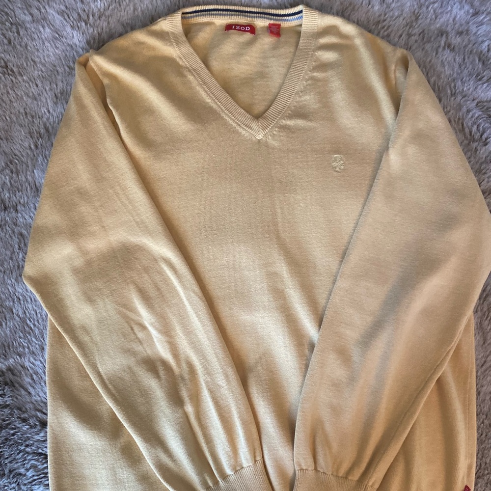 Men’s Medium Izod Sweater
